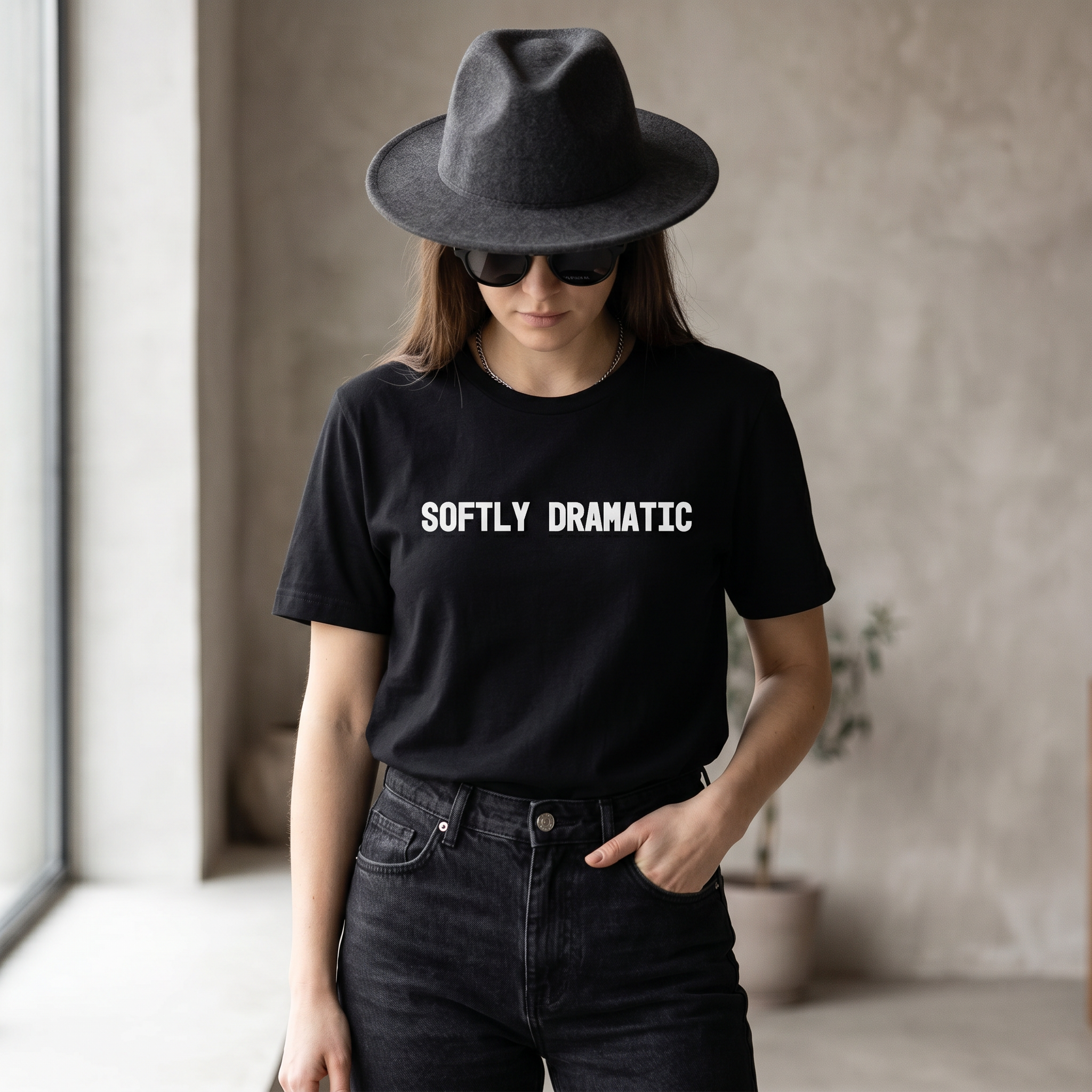 Sanft Dramatisch – Minimalistisches Grafik-T-Shirt (Schwarz)